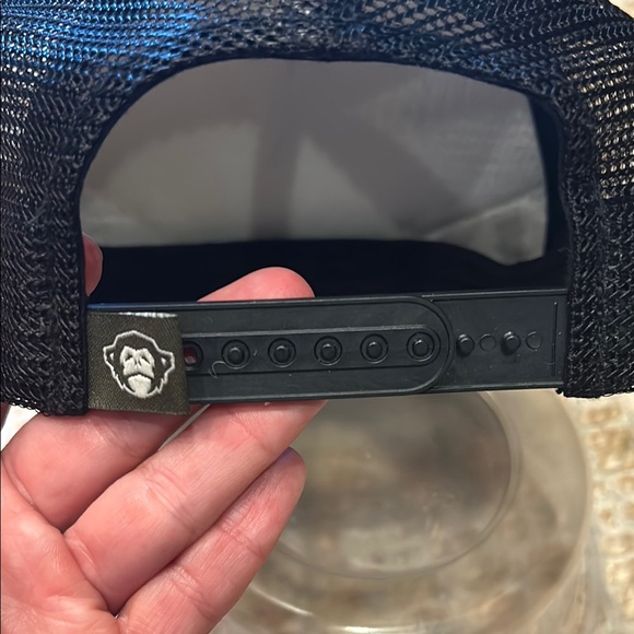 Black and Red Men's Hat - Picture 4 of 6